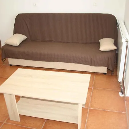 In - Sibenik Riviera 36376 * Primosten